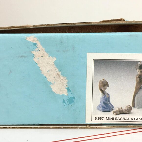 Lladro Mini "Holy Family" Nativity/Ornament Set - Retired - In Box - Picture 5 of 6